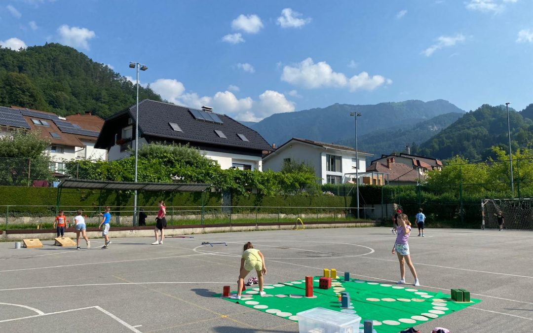 OBISKI IZ MC IDRIJA – 10. DAN POČITNIŠKEGA VARSTVA
